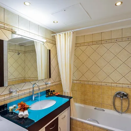 Dora's Cozy Penthouse Apartment Chania (Crete)